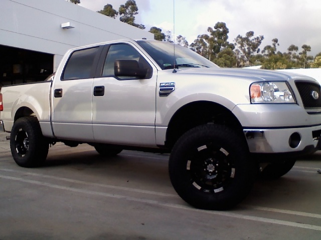 Lifted Ford Trucks Pictures. those lifted 2wd trucks!