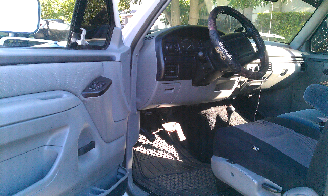 has anybody changed the color of there interior let some pics-forumrunner_20120613_165649.jpg