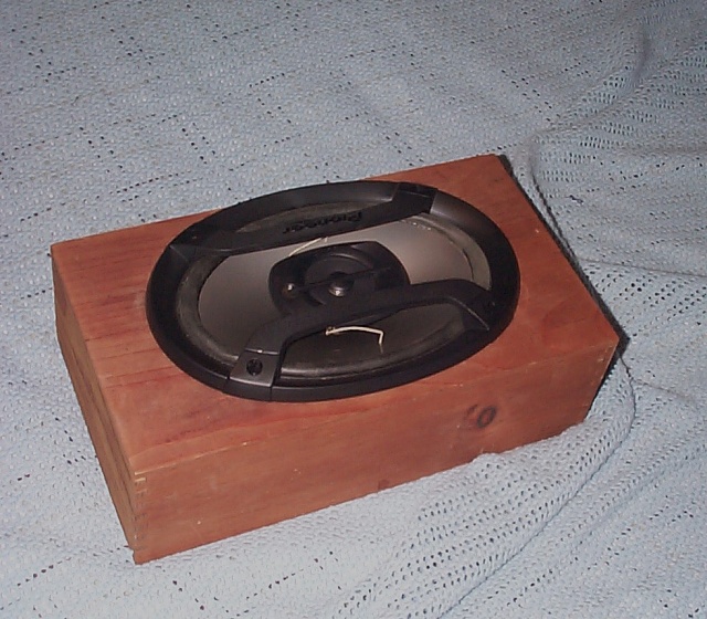 Speaker box for a 89 std cab-066.jpg