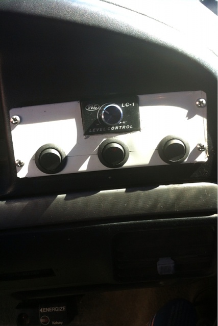 Help! How do you take gauge cluster dash out??-image-3821641489.jpg