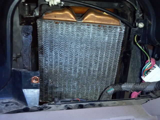Heater Core Removal - 1987-2012-10-28_16-27-35_388.jpg