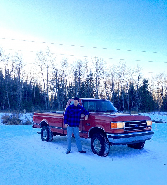 Showin' the Love - Post a Pic of your Gen7/8/9-2016-02-01-1990-f150-lariat-xlt-snow.jpg