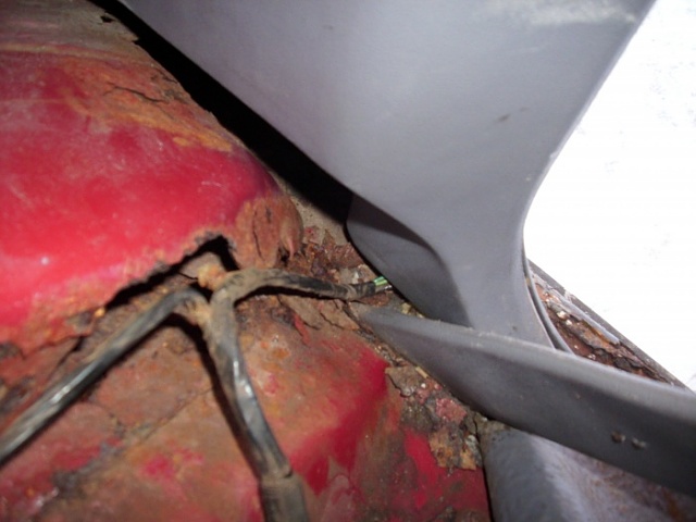 Weird problem-truckrust-004.jpg