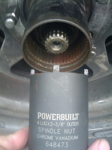 how to remove 4x4 hub to replace rotor???-2009-06-07-10.41.54.jpg
