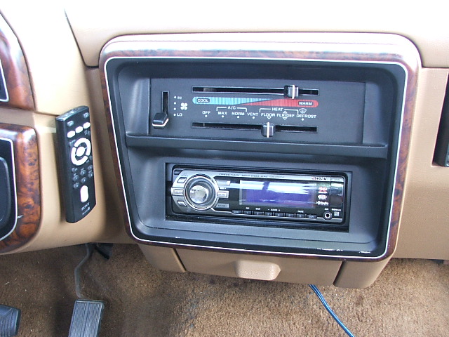 Where is your rear speakers?-91-stereo.jpg