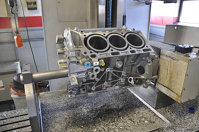 Livernois Motorsports Powerstorm 3.5L Race Series Engine Build!-2-machine-small.jpg