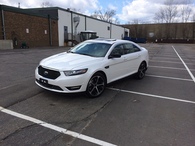 2014 Ford Taurus SHO AWD-image-3696642154.jpg