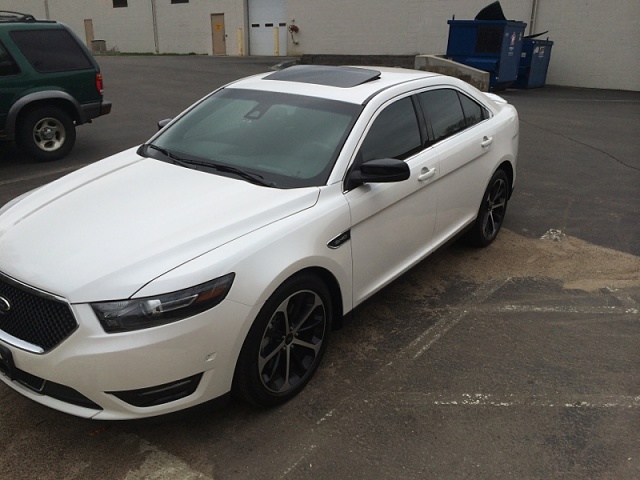 2014 Ford Taurus SHO AWD-image-1943035681.jpg