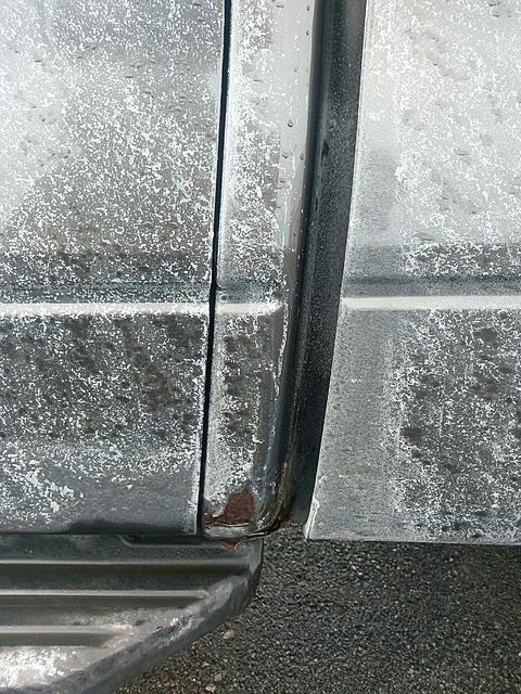 replacement body panels or cut and weld method???-imag0533.jpg