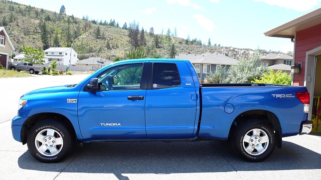 Is the 2015 Supercab larger?-2010_toyota_tundra_tundra-grade_double_cab_5_7l_4wd-pic-6891201641178032102.jpg