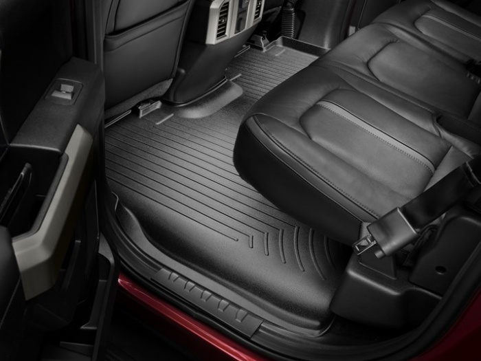 SCrew Backseat Floor Mats w/seat up (dog) - Ford F150 Forum - Community of  Ford Truck Fans