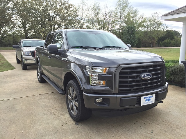 Let's see those Magnetic F-150's!-img_5022.jpg