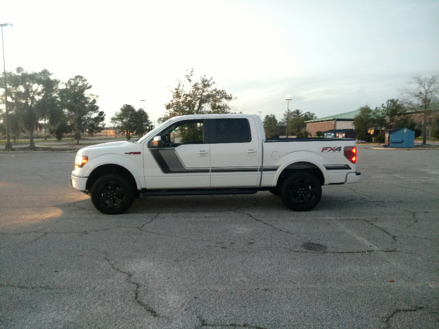 Who all has leveled trucks with stock wheels and tires-forumrunner_20151228_174821.png