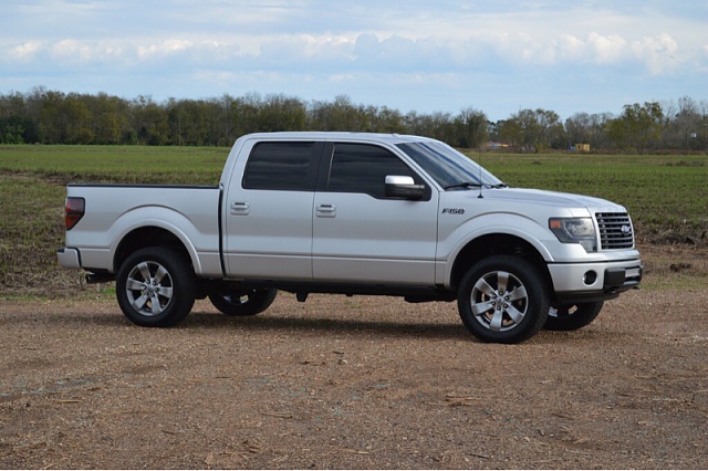 Leveled 2wd vs. 4wd height?-image-11281275.jpg