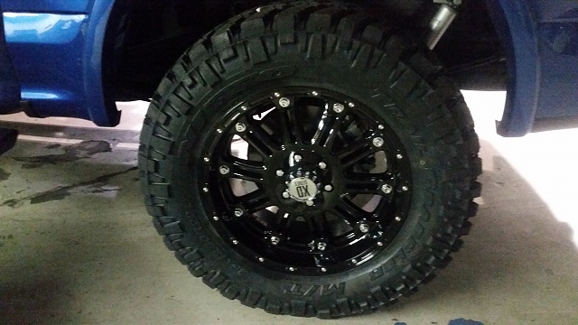 Lets see your wheels/tire setup on 2015+-new-truck-022.jpg