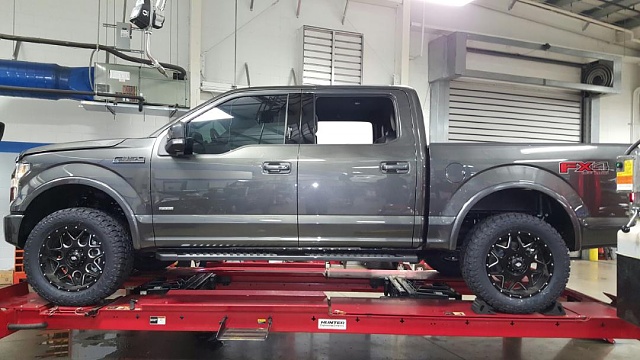 Pro comp 2.5 inch Level-20150915_150658.jpg