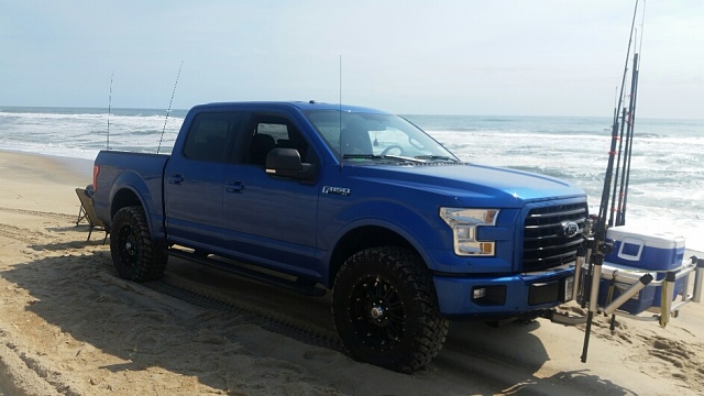 Let's see your favorite pic of your  truck !-beach-trip-029.jpg