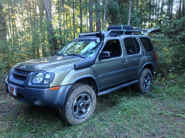 What does your wife drive W/ pics-xterra.jpg
