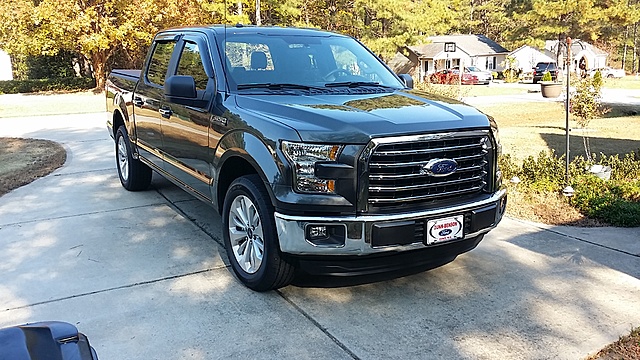 Anyone do any mods to a 2015-2016 XL (boring) grille?-20161116_130025.jpg
