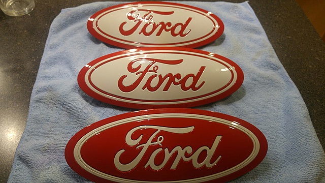 Where to buy custom painted grille &amp; tailgate Ford emblems ??-20161118_002708.jpg