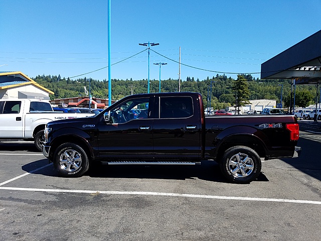 2018 F150 Magma red-20170901_141426.jpg