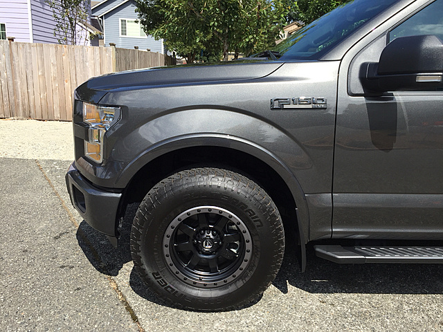 Post your pics with 17&quot; wheels here!-photo691.jpg