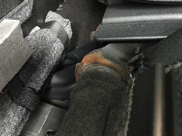 Rust forming inside rear seat bracket-3a883fcc-2dee-4467-b532-940717e85b9d.jpeg