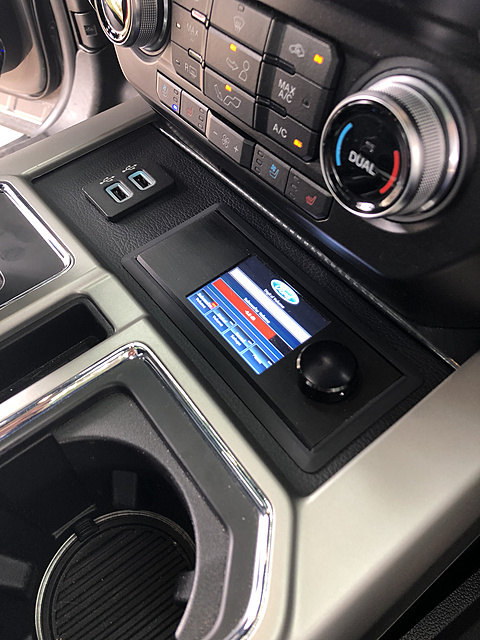 Aux Switches for a 2018 Lariat-photo462.jpg