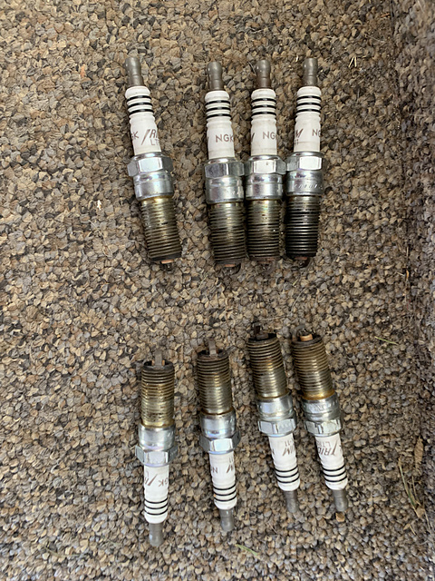 Changed plugs 1 step colder. How do they look?-photo825.jpg
