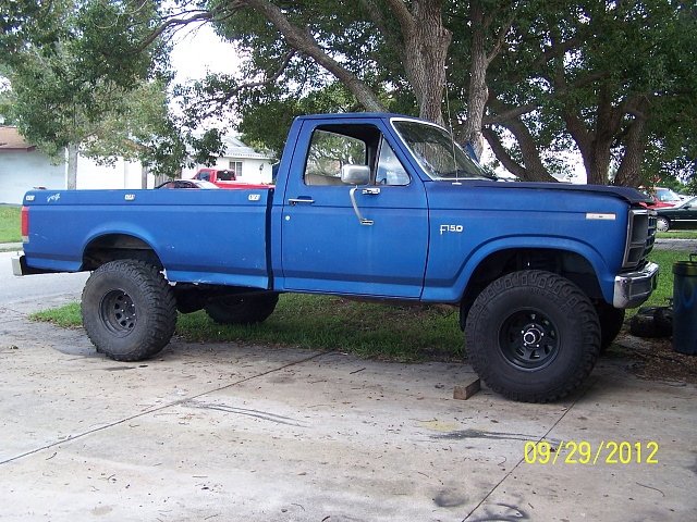 Let's see your classic FORD rigs!!!-100_2331.jpg