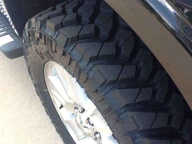 New tires And Level Kit-image-278930278.jpg