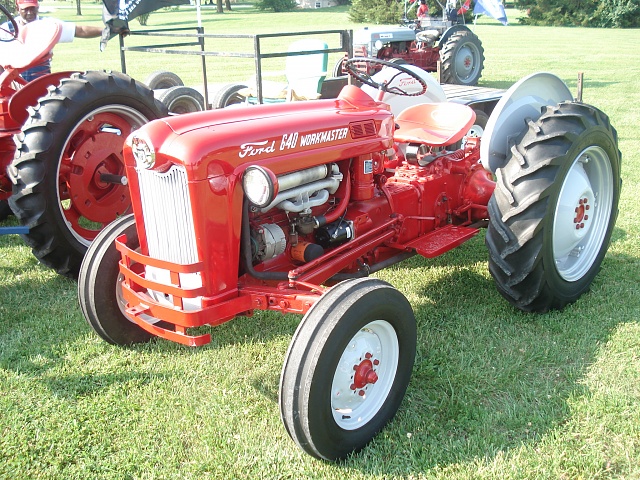 Ford tractors-163.jpg