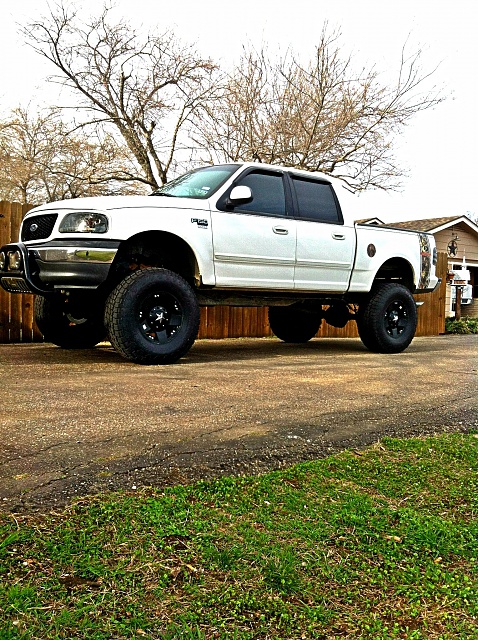 Pics of lifted F150's-image.jpg