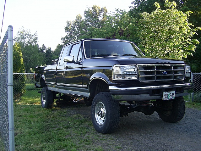 Favorite pic of your truck?-sa400042.jpg