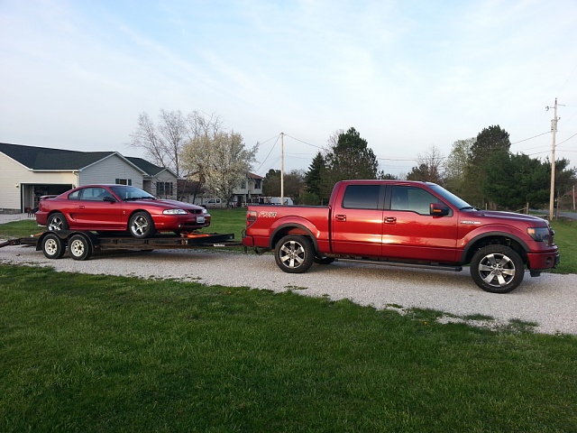 HELP! Am I crazy? Trading from '12 FX2 to '13 FX4? Both loaded.-red-fx4.jpg