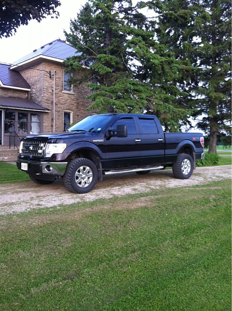 Leveling kit and tires-image-2868587133.jpg