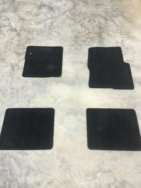 Floor mats for sale-image-1053580579.jpg