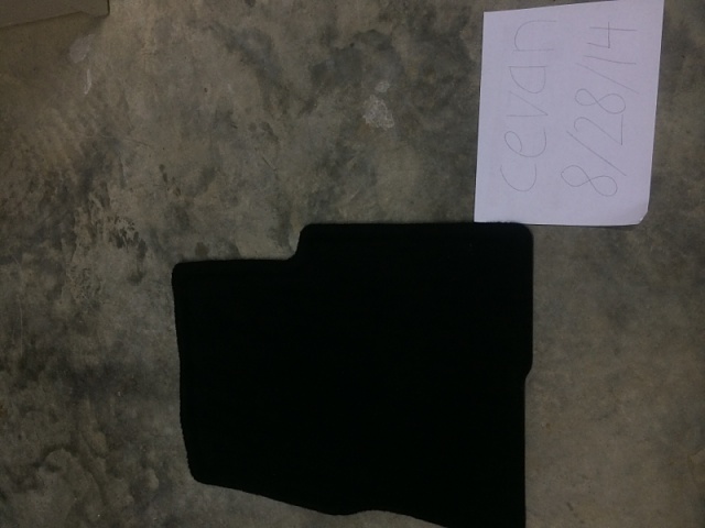 Floor mats for sale-image-1198718204.jpg