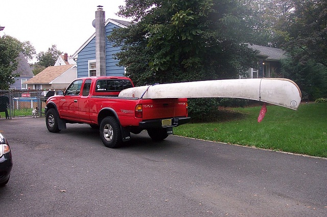 How do you transport a canoe in a pickup truck? - Ford 
