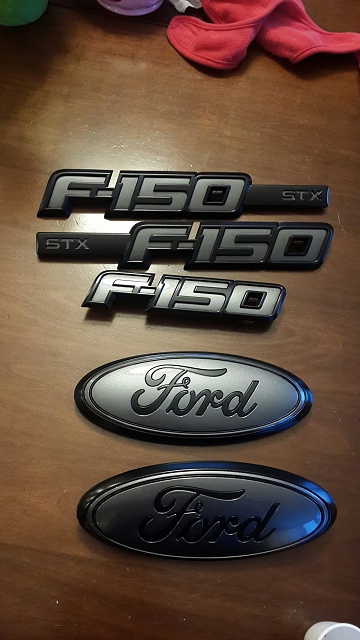 PTM Ford Emblems-20150527_204307.jpg