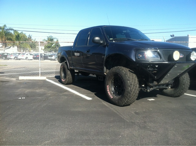 SHOW OFF THOSE LIFTED F150s!-image-1114123584.jpg