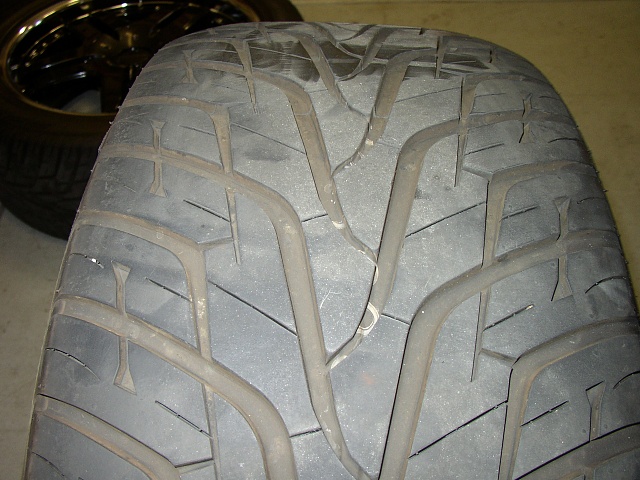 22&quot; Symbolic XR25 Blk Wheels w/ New Hankook Tires-p1010032.jpg