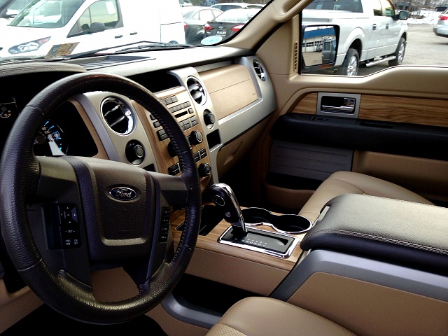 2011 Ford F-150 Lariat-fullsizerender2.jpg