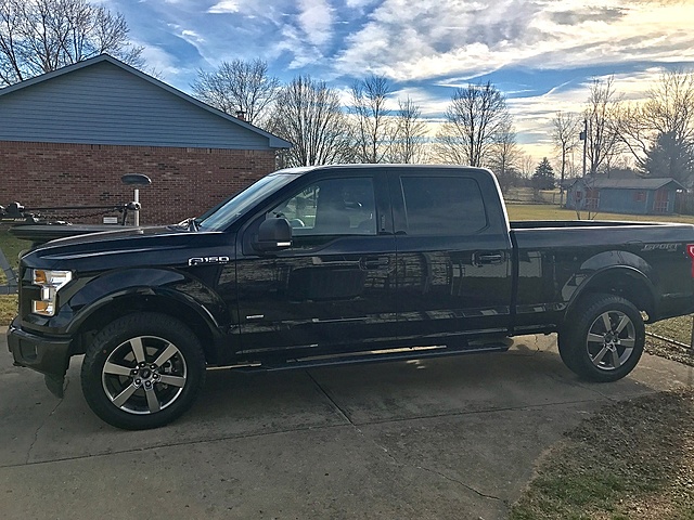 New 2017 F-150 XLT owner-truck.jpg