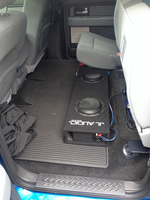 What did you do to your 2013 sound system?-img_0204.jpg