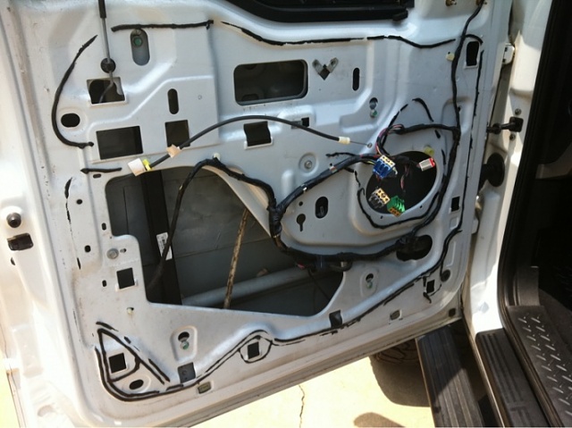 Full Audio Install | 04 FX4 Screw-image-2499863739.jpg