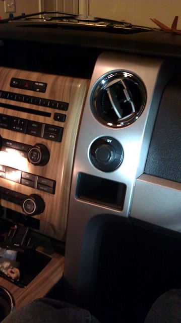 How to remove the head unit panel for the 2011s?-imag0368re.jpg