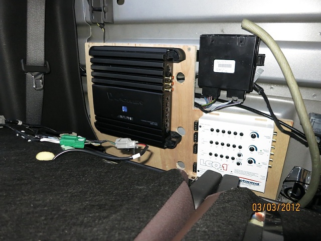 Mounted Amps in my 2011 Screw-img_1328s.jpg
