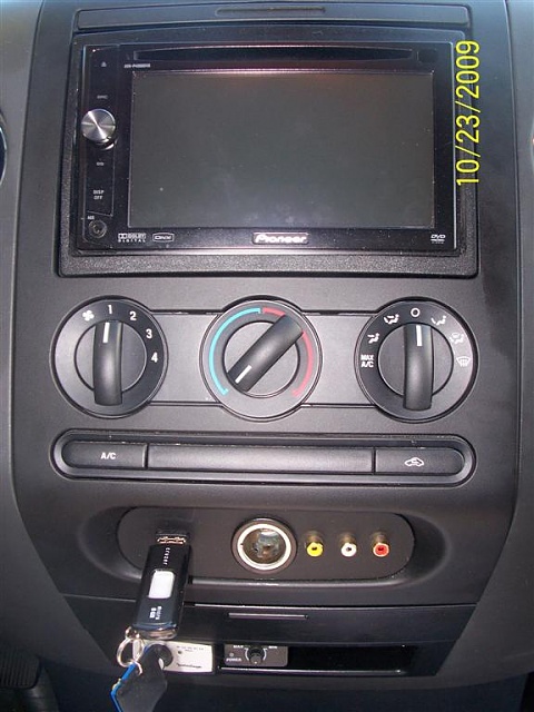 Pics of my system-truck-stereo-005-large-.jpg