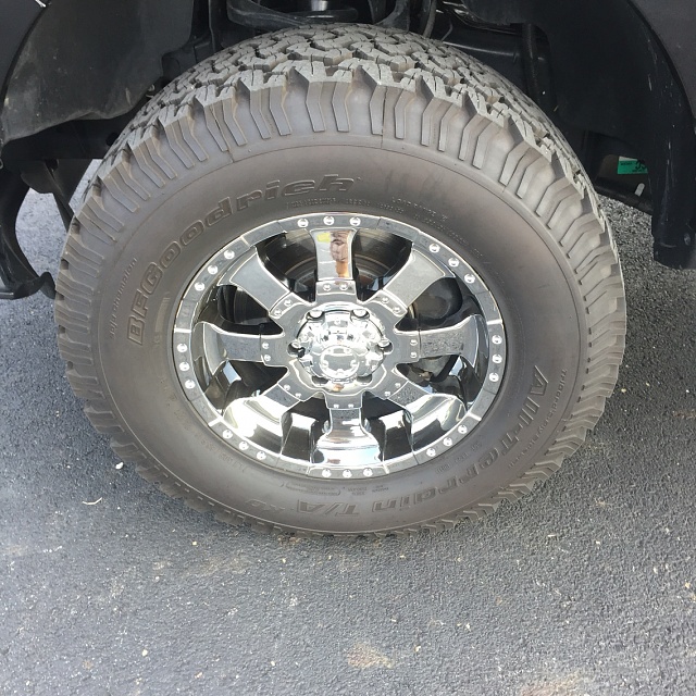 Post pictures of your wheels/tires please-photo956.jpg